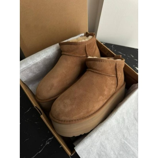 UGG Platform taba